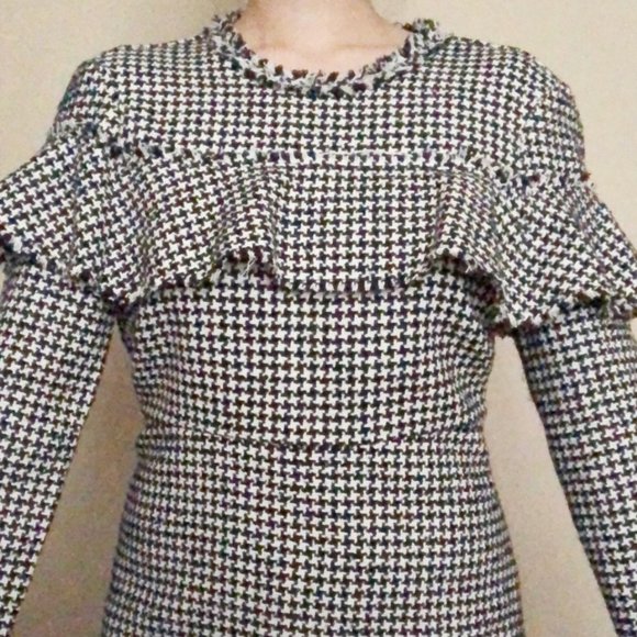 Black and White Houndstooth Flounce Dress - Picture 4 of 11